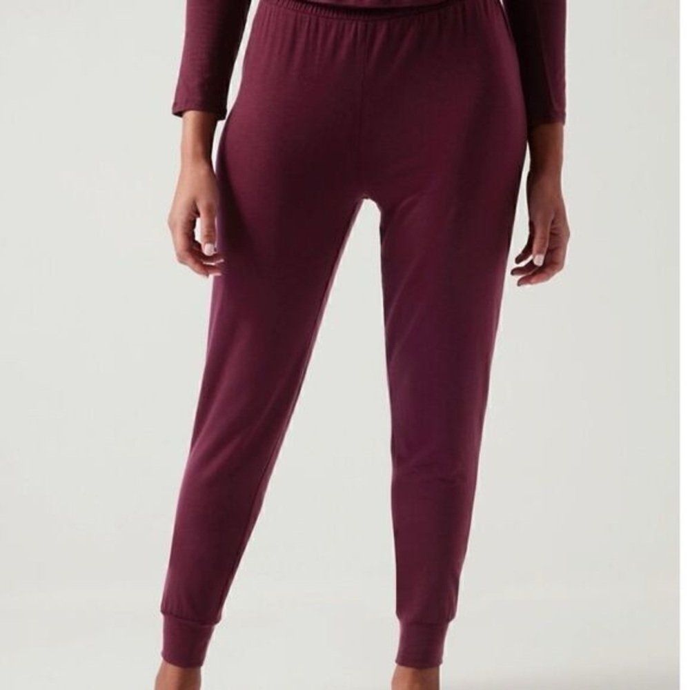 Athleta Nighttime Bliss Sleep Jogger Deep Burgundy Size XS.